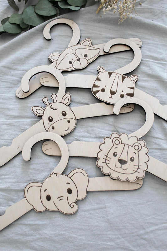 Baby nursery animal hangers (Set of 5)